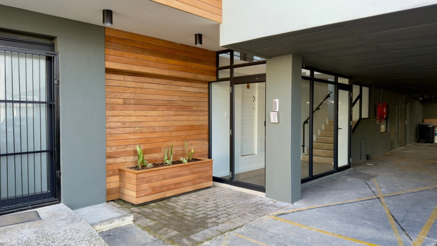 To Let Commercial Property for Rent in Somerset West Western Cape